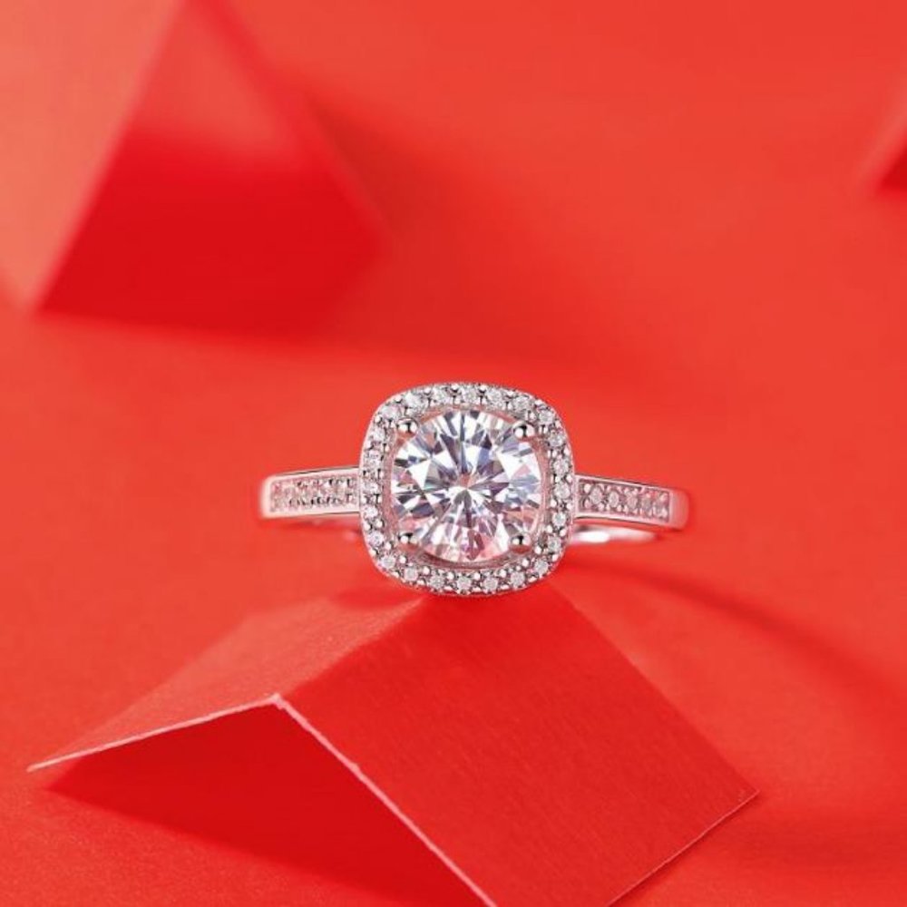 Certified 1ct. t.w. Diamond Moissanite Halo Engagement Ring NEW C - Picture 2 of 5